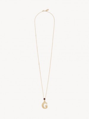 Colares Chloe Alphabet With Pendant Douradas | CHE-SR14349