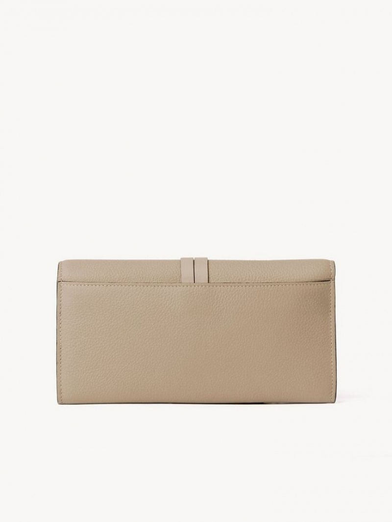 Carteiras Grandes Chloe Alphabet With Flap Marrom | CHE-SR14306