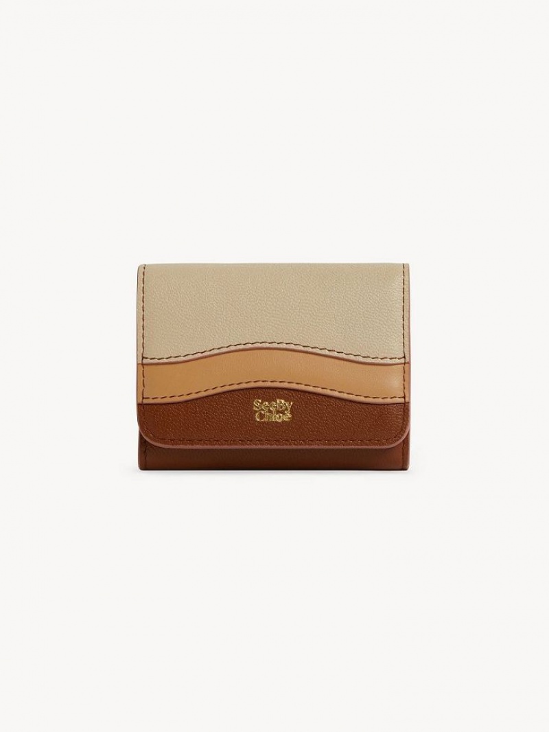 Carteiras Pequenas Chloe Layers Medium Tri-fold Marrom | CHE-SR14896