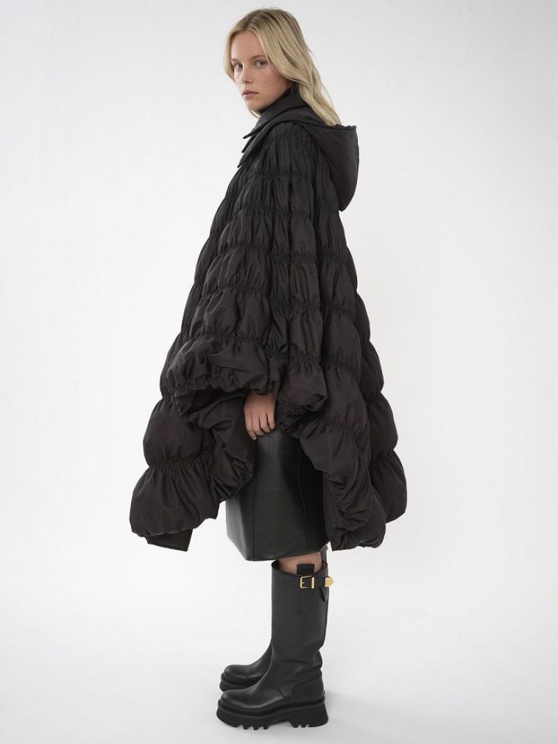 Casacos Chloe Ruched Puffer Cape Pretas | CHE-SR13815