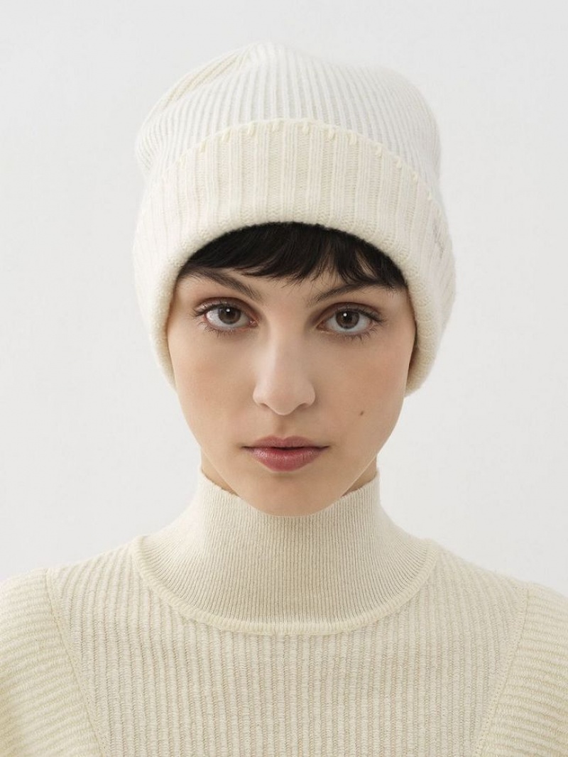 Chapeus Chloe Ribbed Knit Beanie Branco | CHE-SR14486