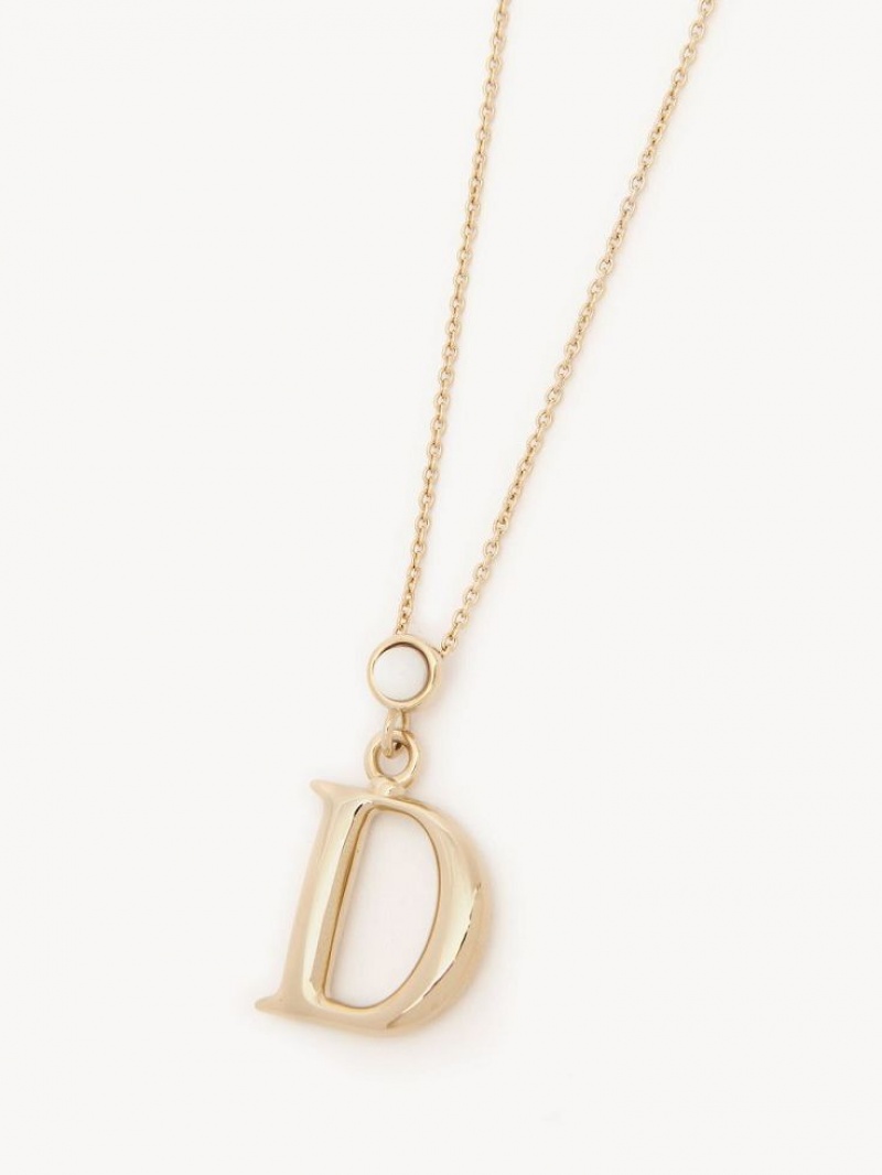 Colares Chloe Alphabet With Pendant Douradas | CHE-SR14352