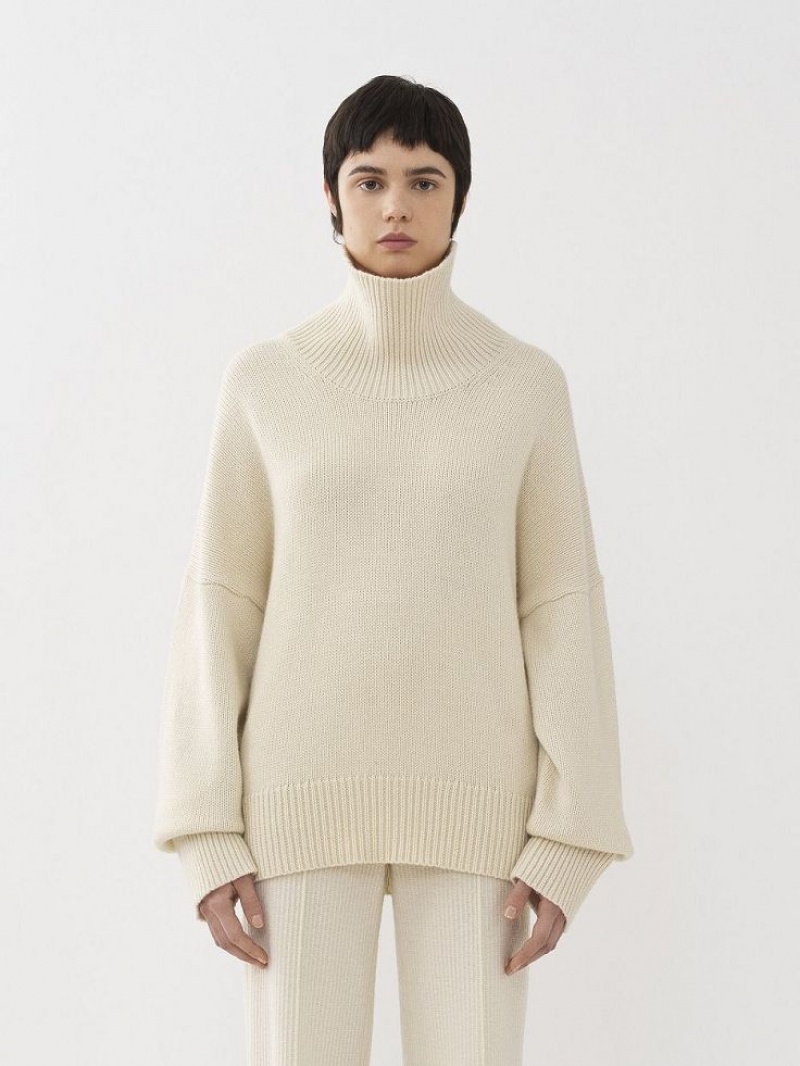 Knitwear Chloe Oversized High-neck Branco | CHE-SR13927