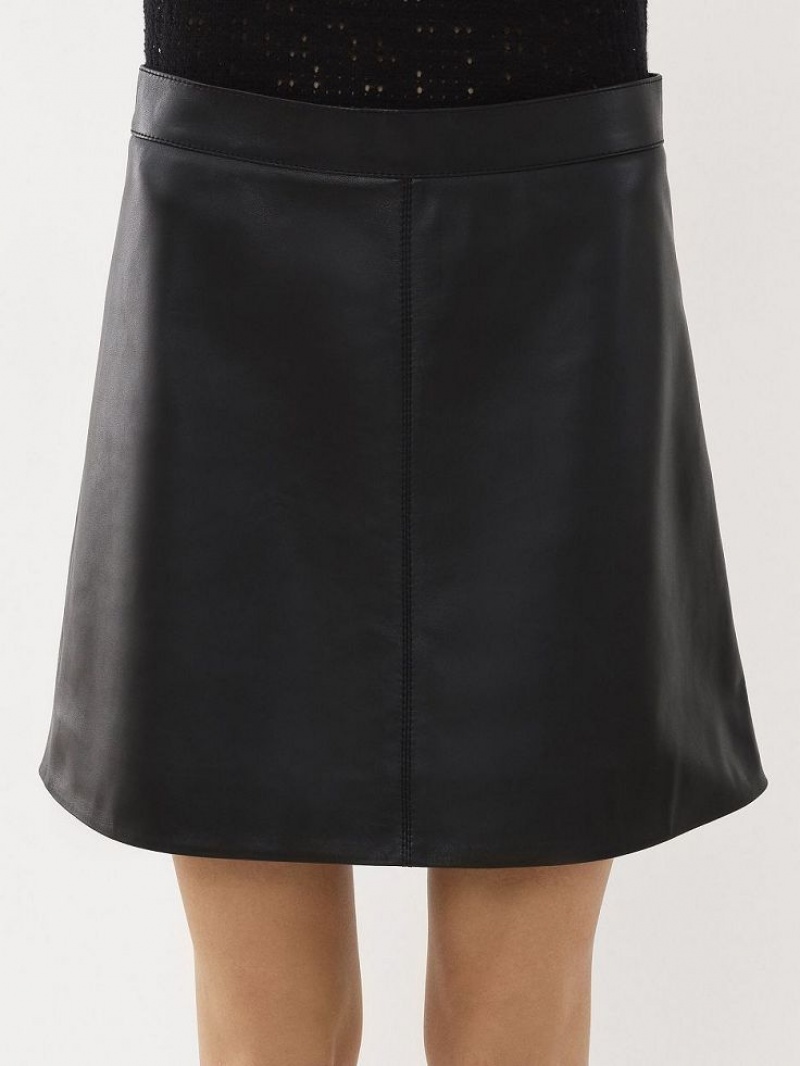 Leather Chloe Mini Skirt Pretas | CHE-SR14112