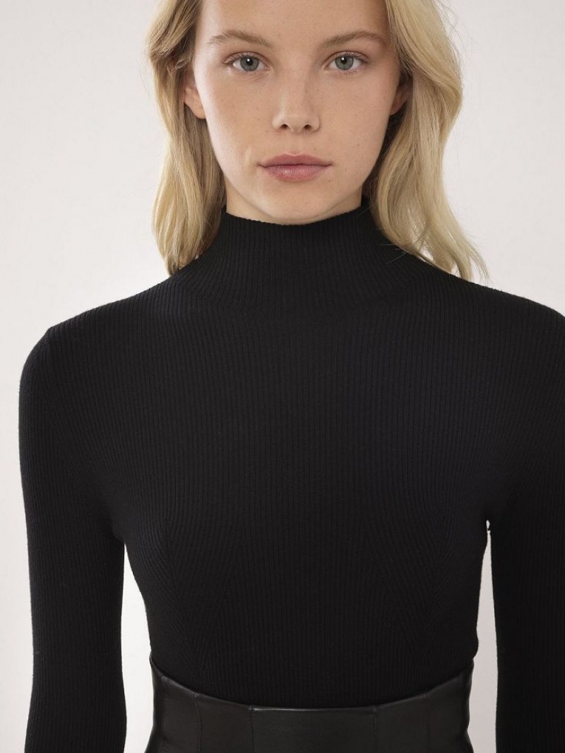 Suéteres Chloe Fitted Mock-neck Pretas | CHE-SR13903